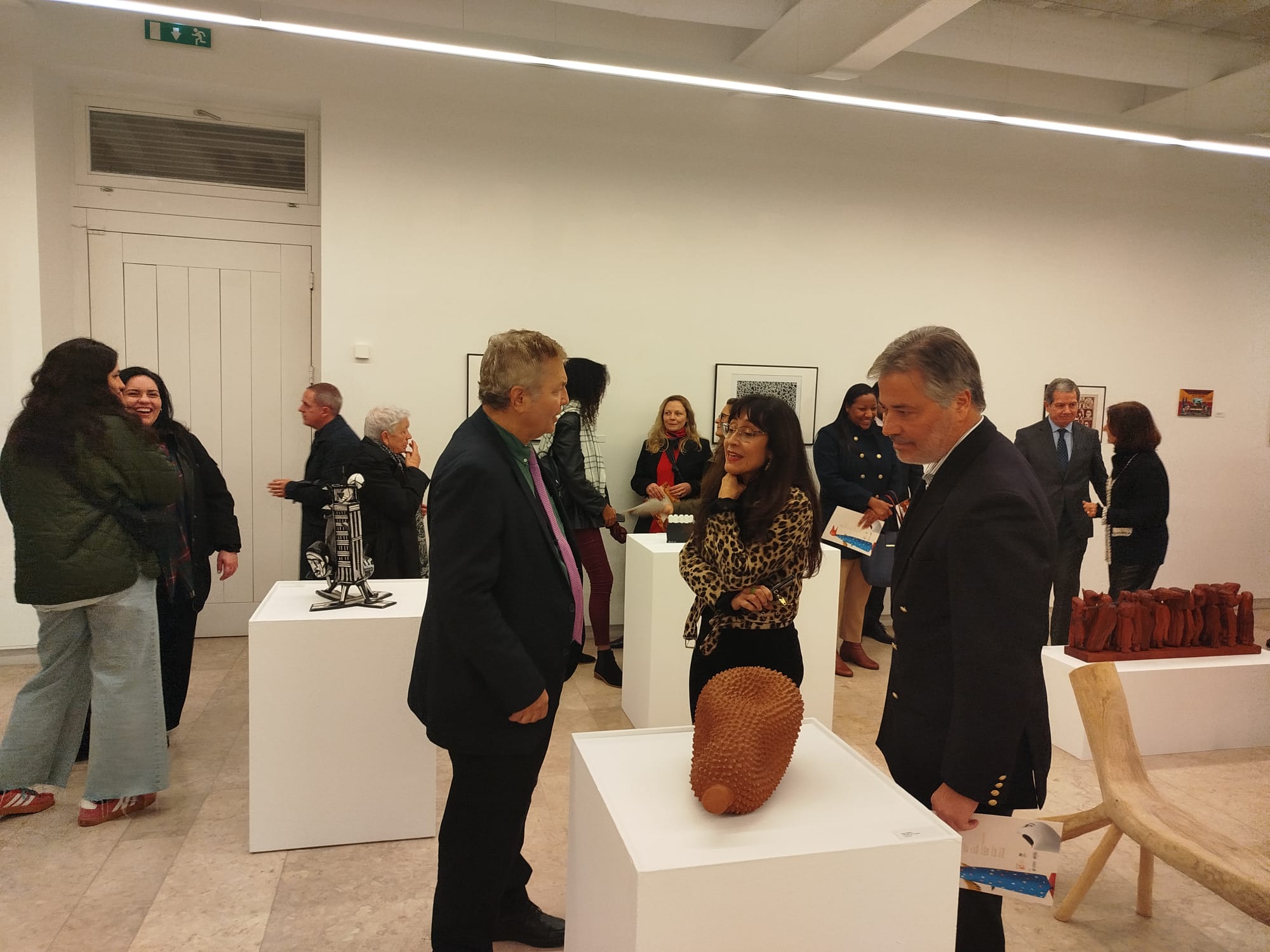 Embajador de Colombia en Portugal participó en la inauguración de la exposición “A Nordeste do Nordeste” en la Casa de América Latina